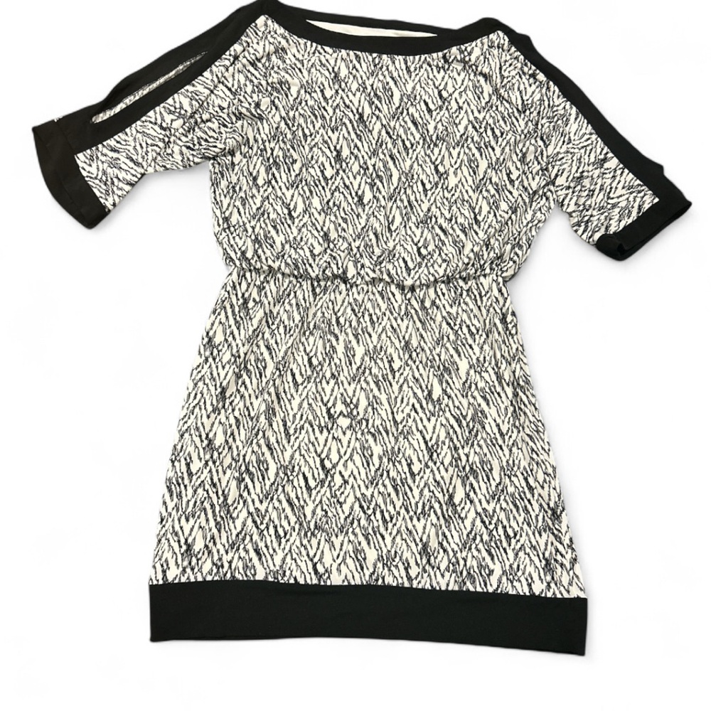 Thalia Sodi Black and White Dress with Draped Sleeves